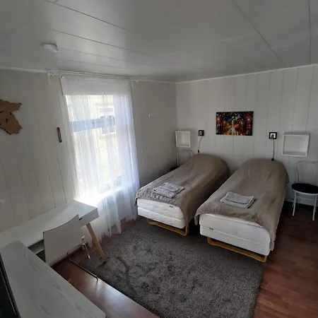 Cozy Close To The Daire